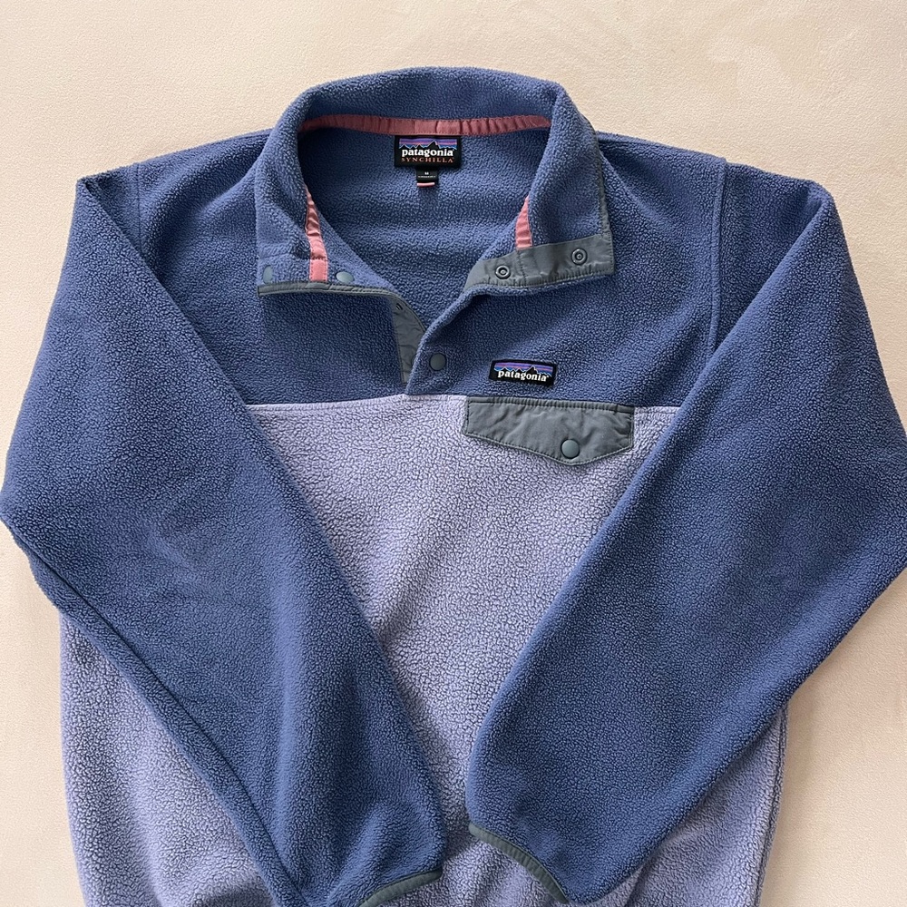Patagonia Synchilla Two-Tone Lilac Fleece Pullover